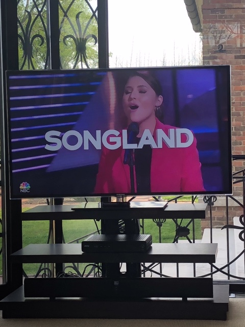 Kim Wood Sandusky _Caroline Kole on NBC Songland